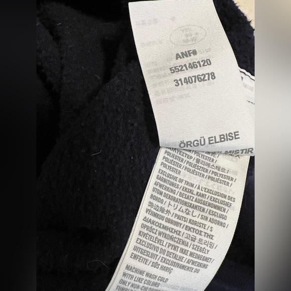 🏝️NAVY BLUE Crewneck by Gilly Hicks — GH— Bondi Beach Club 1932 — Youth Large - Picture 6 of 6